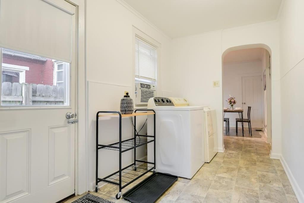 Apartamento Cozy Retreat In Downtown With Backyard Patio Lancaster